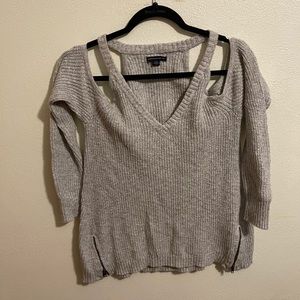 Long sleeve dress shirts & sweaters